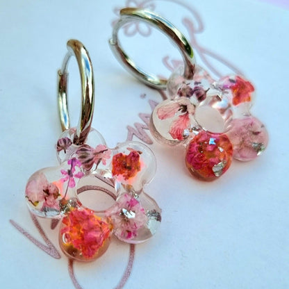 "DAISY" Bloom Pink flower hoop earrings