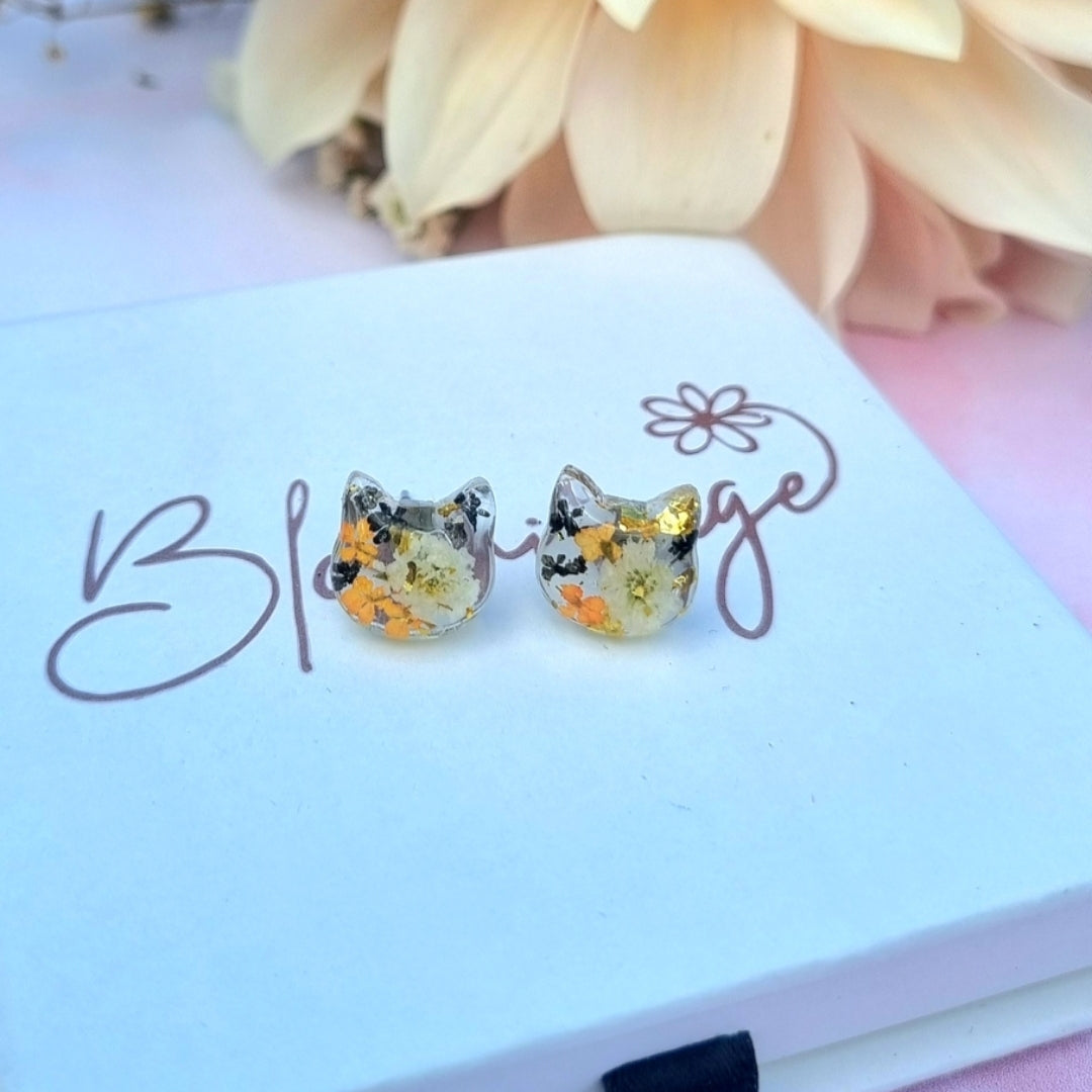 Tabby Cat "TIGER" flower stud earrings